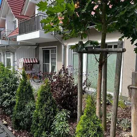 Kaeptn Knaak 부스트로우